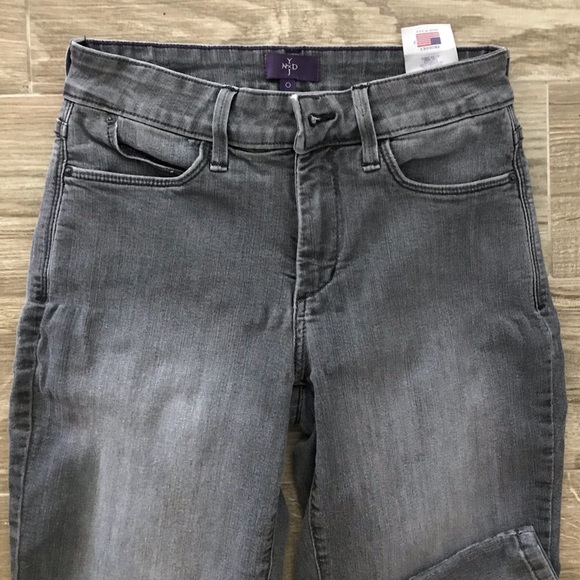 NYDJ Women’s Straight Jeans 2️⃣ - Picture 4 of 7